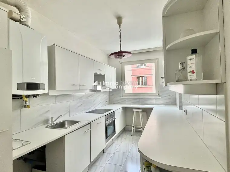 Preiswerte 3-Zimmer-Wohnung in einem gepflegten Haus neben der Central European University
