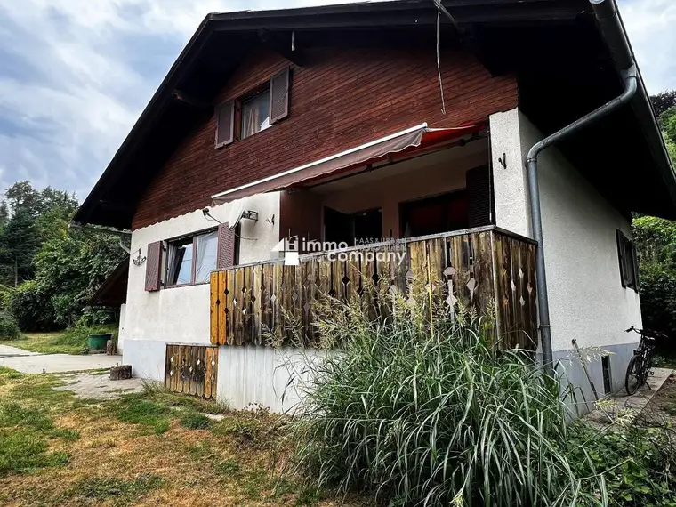 Versteckte Oase am Wörthersee – Ihr Einfamilienhaus mit Potential um 395.000 €