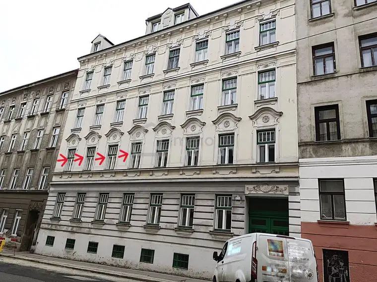Elegante Altbauwohnung, mit Charakter