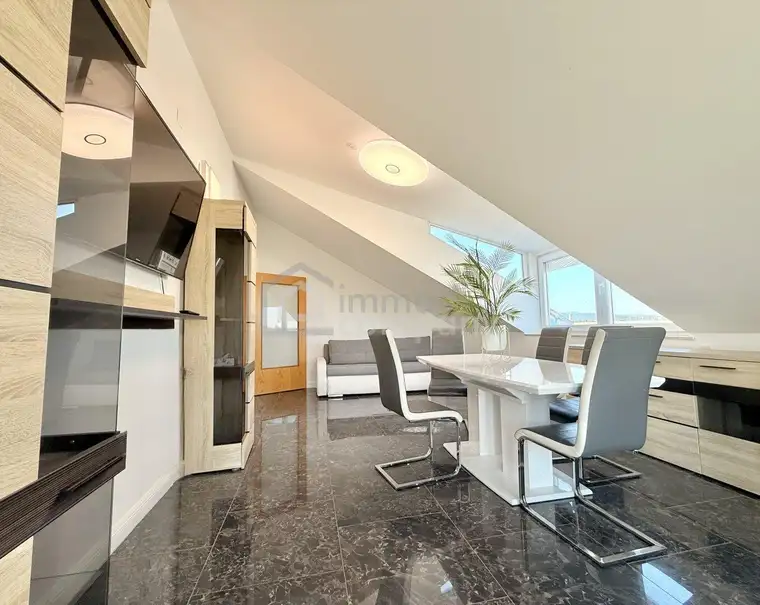 Traumhaftes Penthouse mit einzigartiger Aussicht in Wiener Neustadt