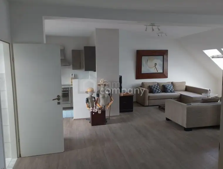 Elegante Dachterrassenwohnung in Gersthof!