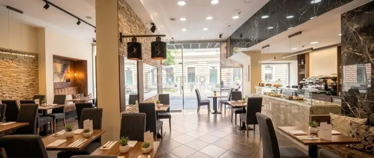 Thaliastrasse ! Gastronomiefläche 240m² mit Bar, Terrasse &amp; Schanigarten