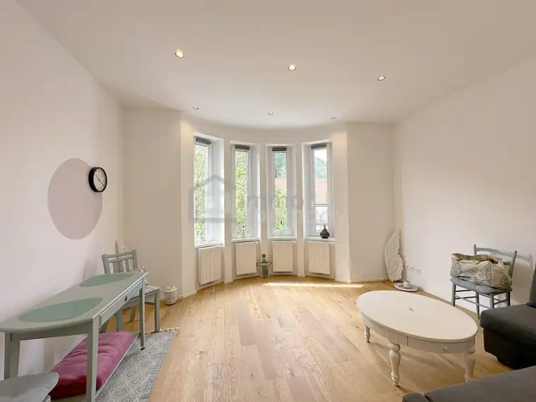 Exklusive Singlewohnung mit Garten – top saniert, komplett eingerichtet &amp; nur 30 Minuten nach Wien