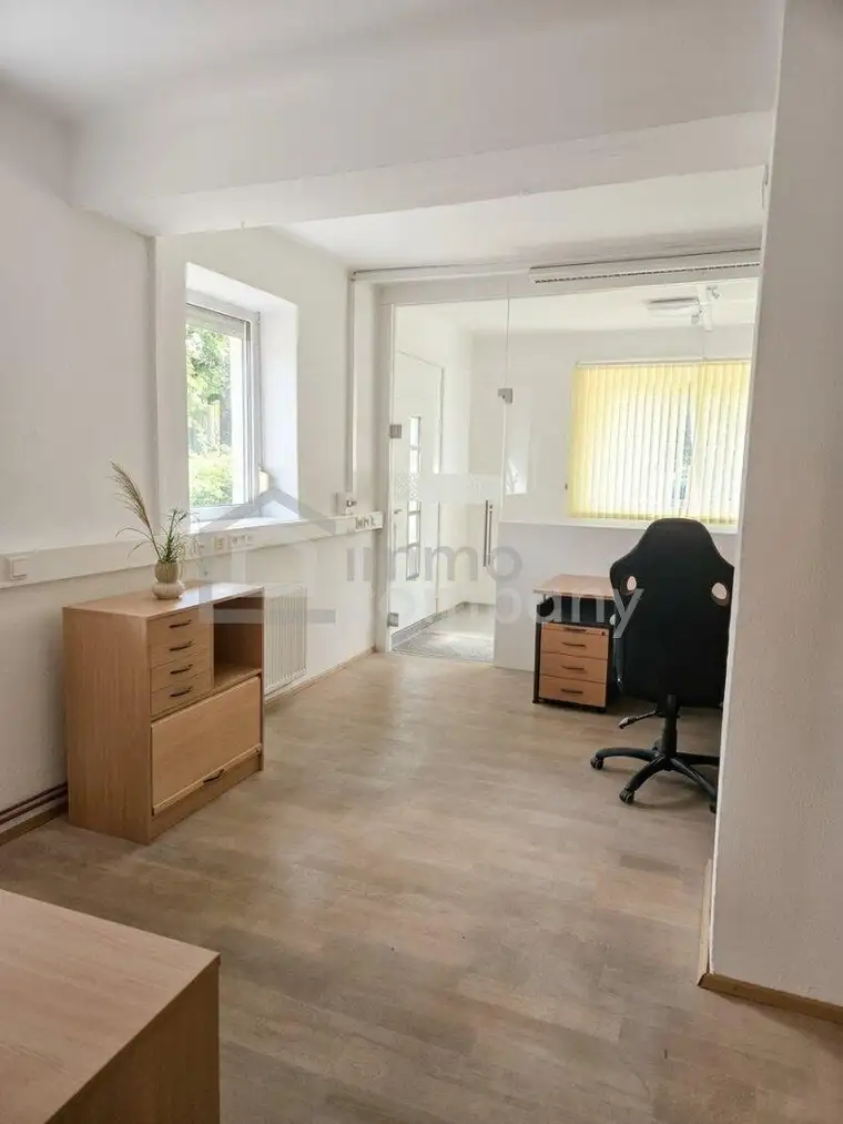 Helles &amp; geräumiges 27 m² Büro – bei Bedarf flexibel erweiterbar