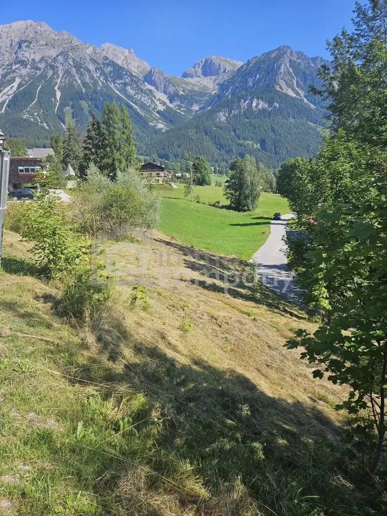 Ramsau am Dachstein: 827 m² Grundstück für Eigenheim, Praxis oder Geschäftslokal