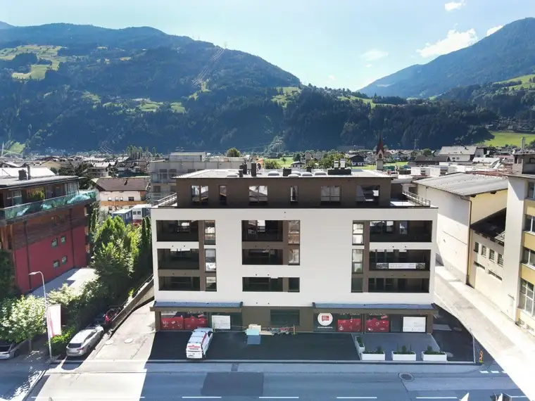 Café oder Vinothek in Zell am Ziller