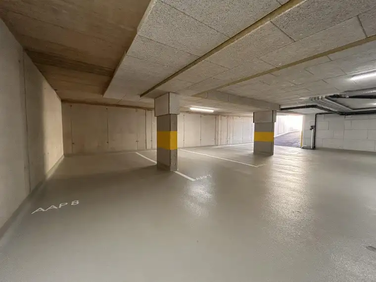 Tiefgaragenstellplatz zur Miete