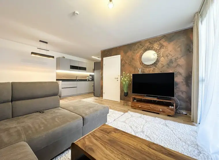 3-Zi-Wohnung mit Loggia und 2 Tiefgaragenplätzen Zell am Ziller