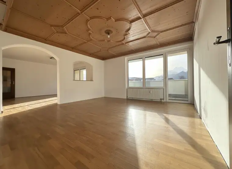 Großzügige 7-Zi-Wohnung mit 5 Balkonen – auch teilbar in zwei Einheiten