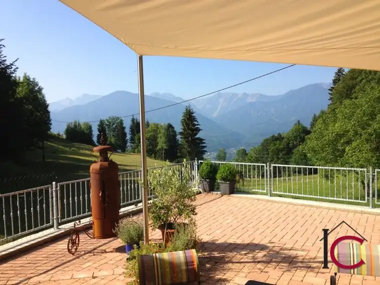 Natur pur! Interessante Liegenschaft mit großem Landhaus in sonnig-ruhiger Aussichtslage
