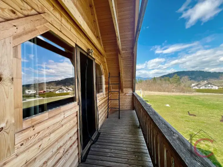 Ferien-Renditeobjekt: Holzblockhaus, Vollausstattung, Nahe Faaker See