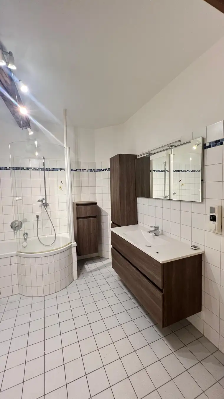 ###Top-Maisonette mit Galerie in bester Innenstadtlage – Südtirolerplatz Graz!###