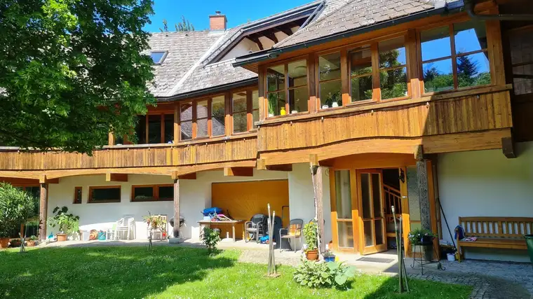 160m² tolle EG Wohnung in absoluter Ruhelage
