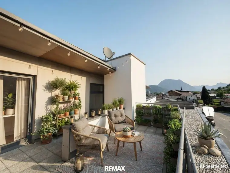 moderne Dachgeschoss-Wohnung in Pinsdorf mit schöner Terrasse