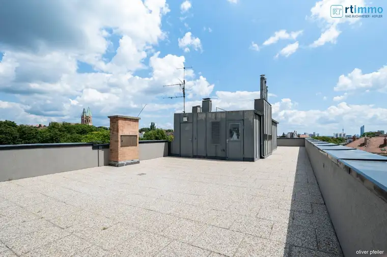 360 GRAD RUNDUMBLICK ÜBER DÖBLING von Ihrer 152qm Dachterasse und eine geräumige 4 Zimmer -Dachgeschosswohnung wartet auf Sie