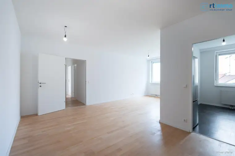 NEUSANIERTE 3 ZIMMER WOHNUNG IM ZENTRUM MÖDLINGS BEI DER FUSSGÄNGERZONE