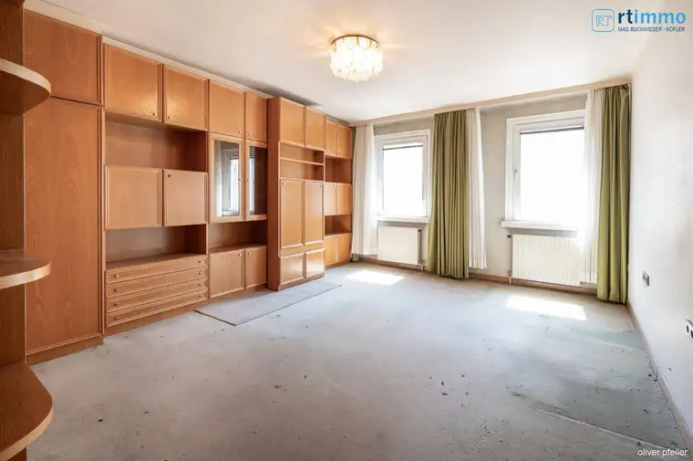 Sanierungsbedürftige, geräumige 5-Zimmer-Wohnung in 1050 Wien – Ihr neues Zuhause auf 129m² mit Lift !