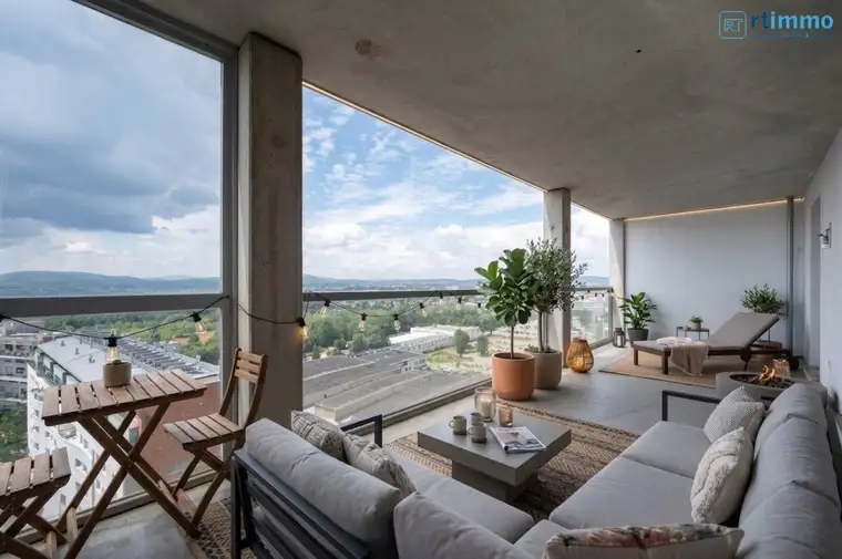 AVANT-GARDE ARCHITEKTUR COOP HIMMELBLAU: 3,5 ZIMMERWOHNUNG mit riesiger Loggia und Fernblick