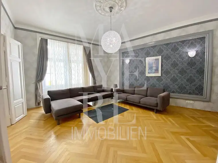 KOMPLETT MÖBLIERTE WOHNUNG / 2 SCHLAFZIMMER IM ZENTRUM