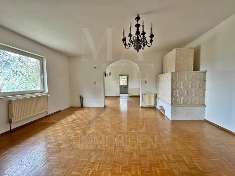 Einfamilienhaus mit rund 920 m² Grundstück - RUHELAGE