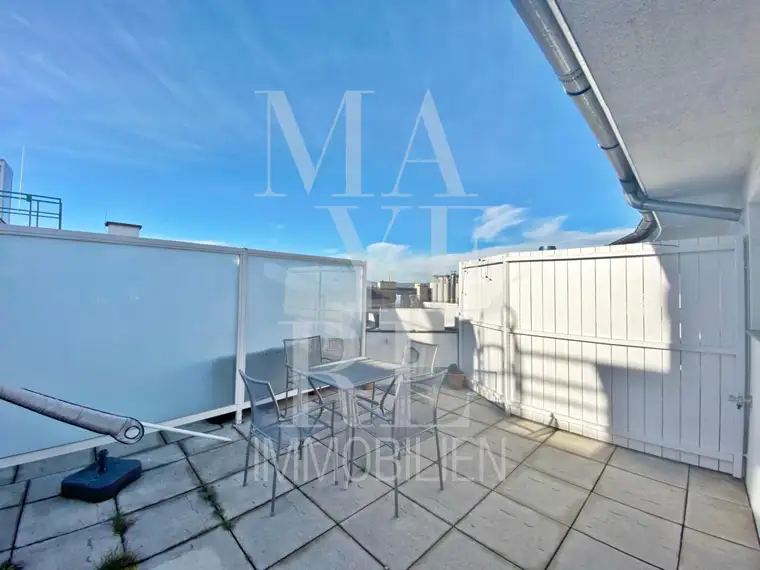 Stilvoll möblierte Dachterrassenwohnung in der Lindengasse