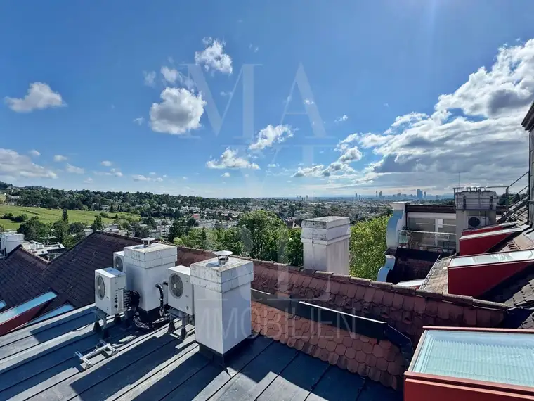 Exklusive Wohnung mit Dachterrasse, Pool, Wellnessbereich und Garagenplatz