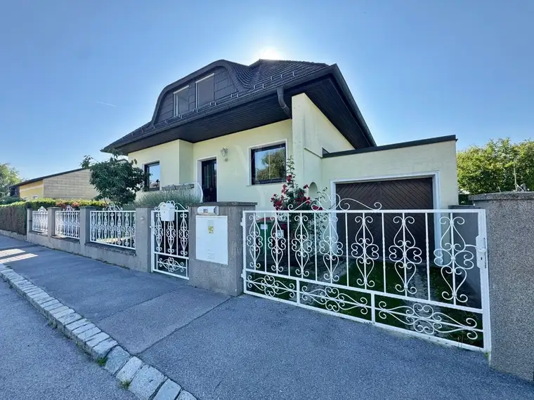 Einfamilienhaus in Grünruhelage