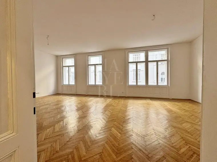Sehr schön saniertes Büro - LANFGFRISTIG zu mieten