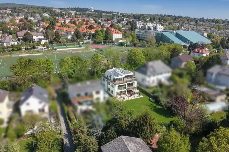 Eva Krulis, MAYERL IMMOBILIEN
