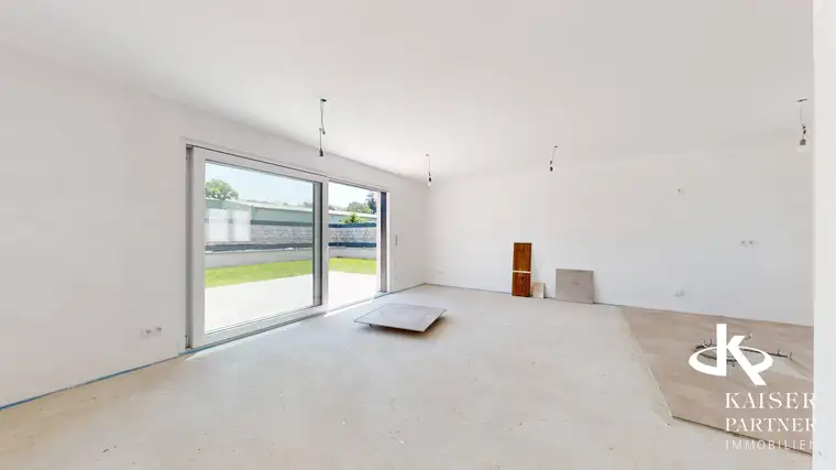 Sommer, Sonne, Pool, belagsfertiges Haus - hochwertiger Wohnkomfort, große Terrasse und Garten!