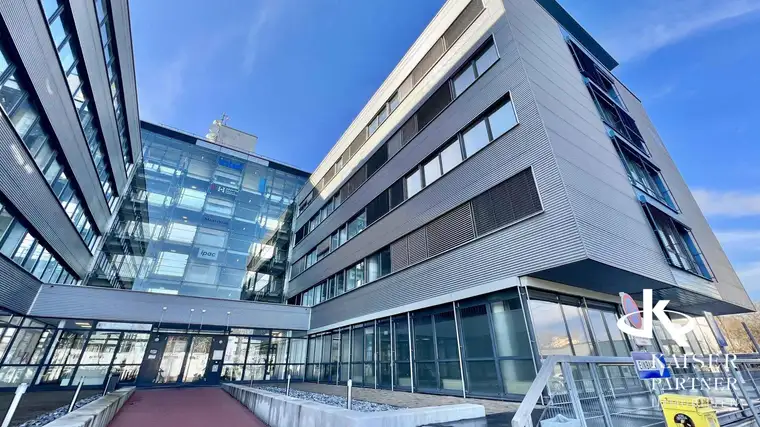 EINZELBÜROS AB 23 m² IM TECHNOLOGIEPARK - PROVISIONSFREI