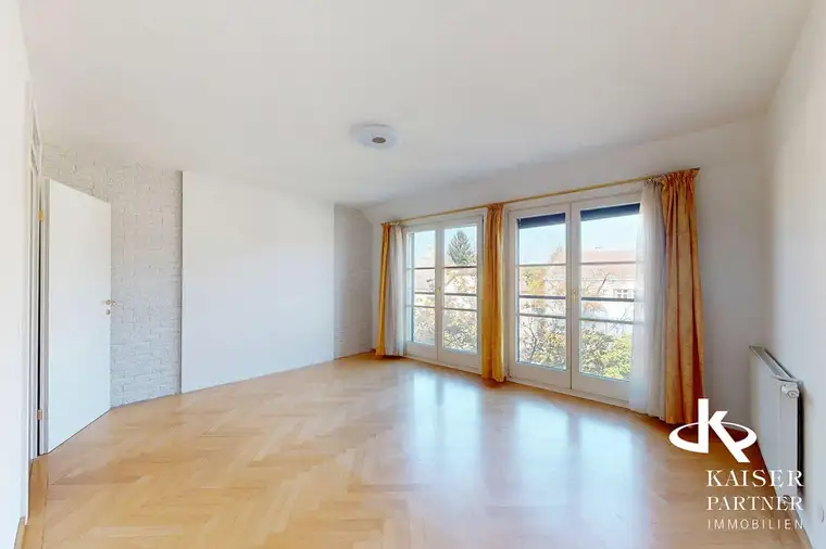 Sehr helle, barrierefreie 3-Zimmer-Wohnung mit Tiefgaragenplatz am Maurer Hauptplatz!