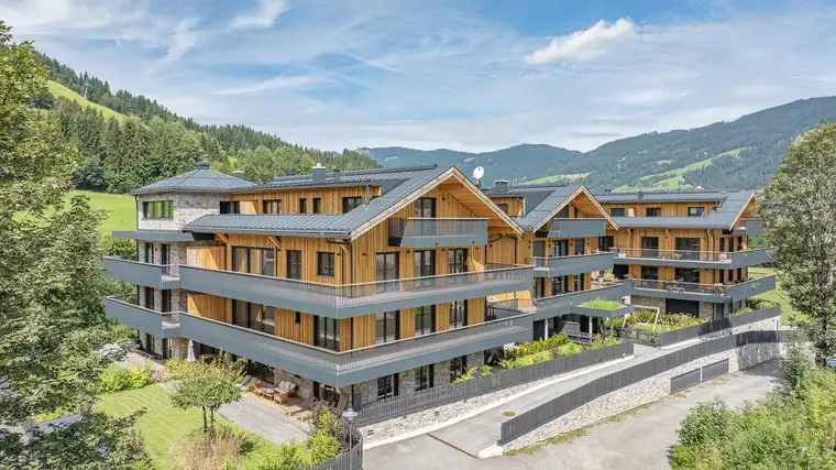 Franz Gobec RR Bgm.a.D., KITZIMMO - Real Estate - OG
