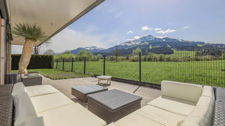 Gartenwohnung mit traumhaftem Ausblick in Toplage