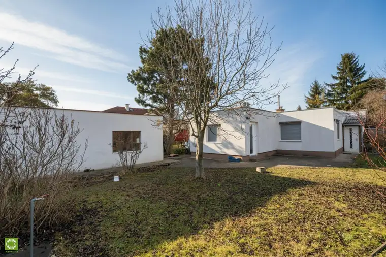 CHRISTOPH CHROMECEK IMMOBILIEN - PERCHTOLDSDORF - Baugrund mit kleinem Altbestand in ruhiger Lage!