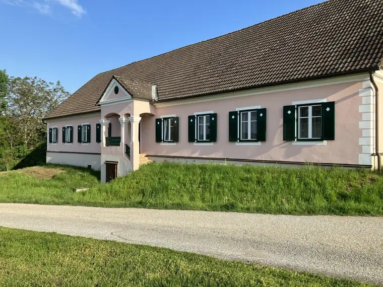 RARITÄT: LANDWIRTSCHAFT IM ERZHERZOG JOHANN BAUSTIL IM OSTSTEIRISCHEN HÜGELLAND - TEILBAR