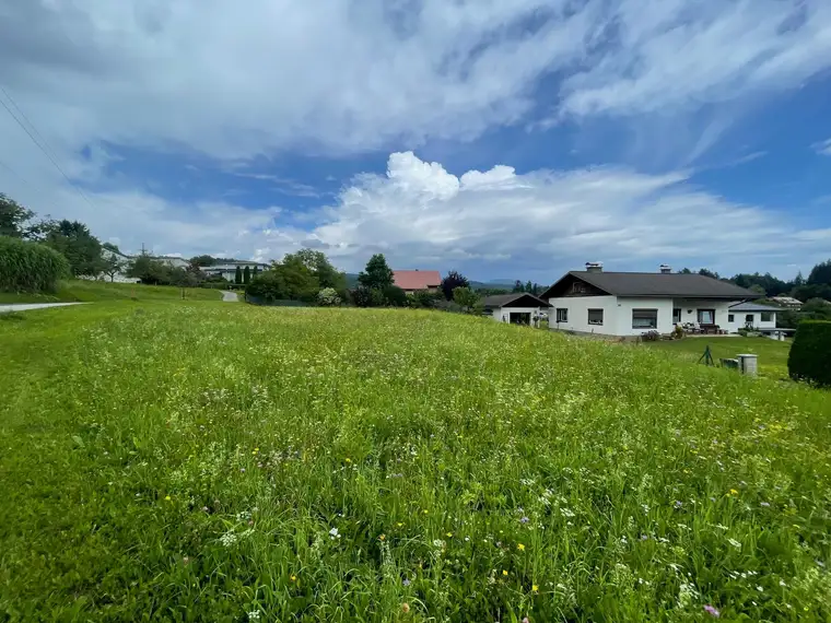 Schönes Grundstück bei Velden am Wörthersee