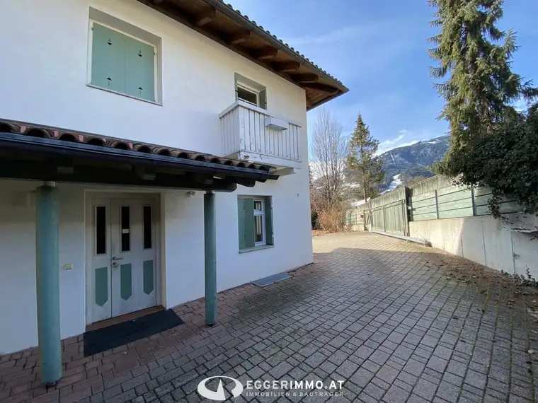 9900 Lienz: die Gelegenheit; renovierungsbedürftige Villa in Bestlage von Lienz, unverbaubarer Weitblick, Ruhelage !