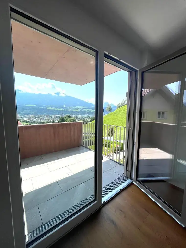 Afsaneh ORTNER, OFA Immobilien GmbH