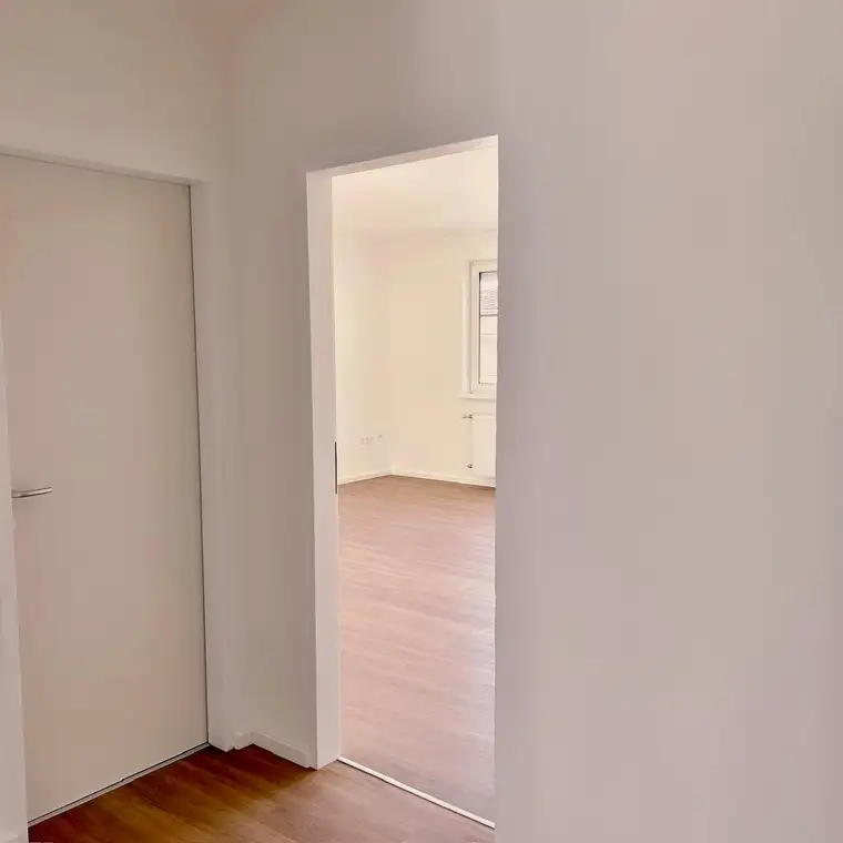 Sanierte Garconniere inkl. AAPL und Balkon