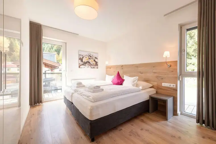 Stylische Alpen-Suite mit Wellnesskomfort