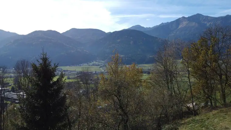 Baugrundstück mit traumhaftem Ausblick!