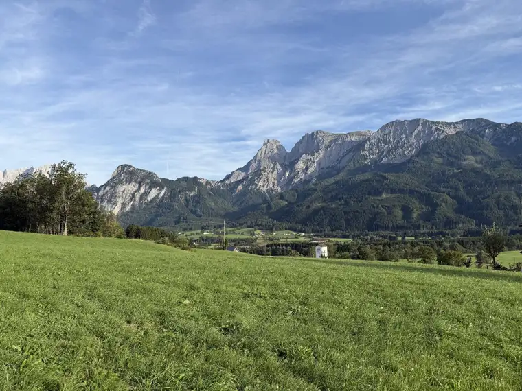 Baugrundstück mit herrlichem Bergpanorama!