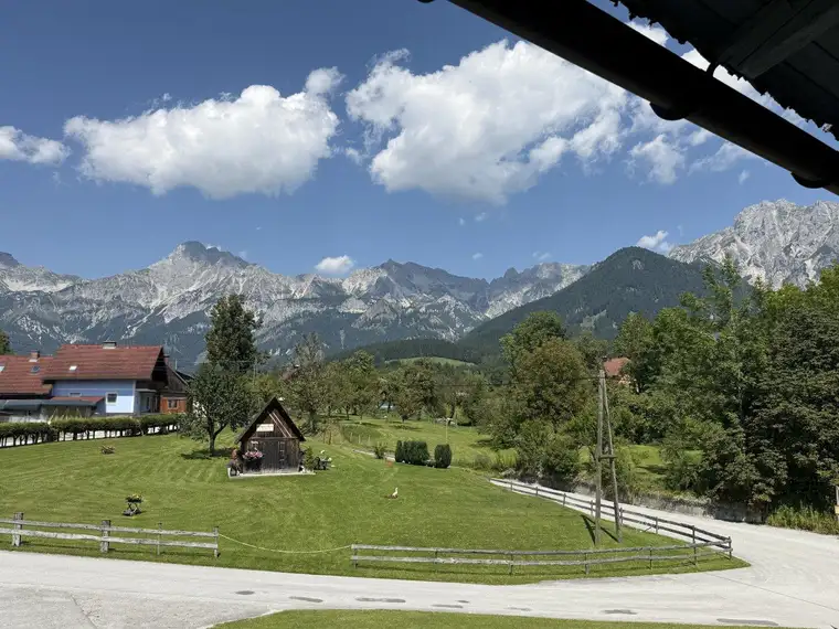 Mietwohnung mit 2 Schlafzimmer, herrlicher Blick auf die Haller Mauern!