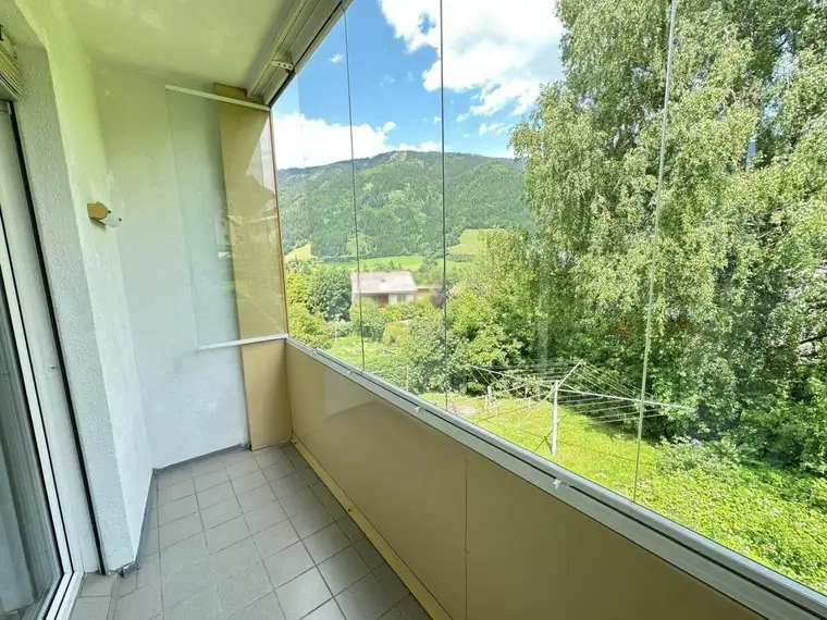 Eigentumswohnung mit ostseitigem Balkon und Garten, gute Raumaufteilung, zweitwohnsitzfähig!