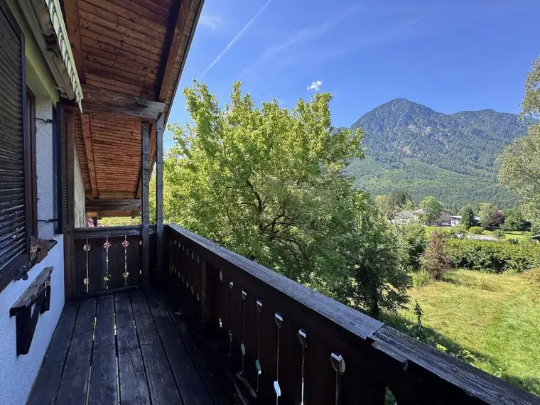 Großzügige 102-m²-Wohnung mit Gartenanteil, Gartenhütte und Carport – absolute Ruhelage in Bad Aussee