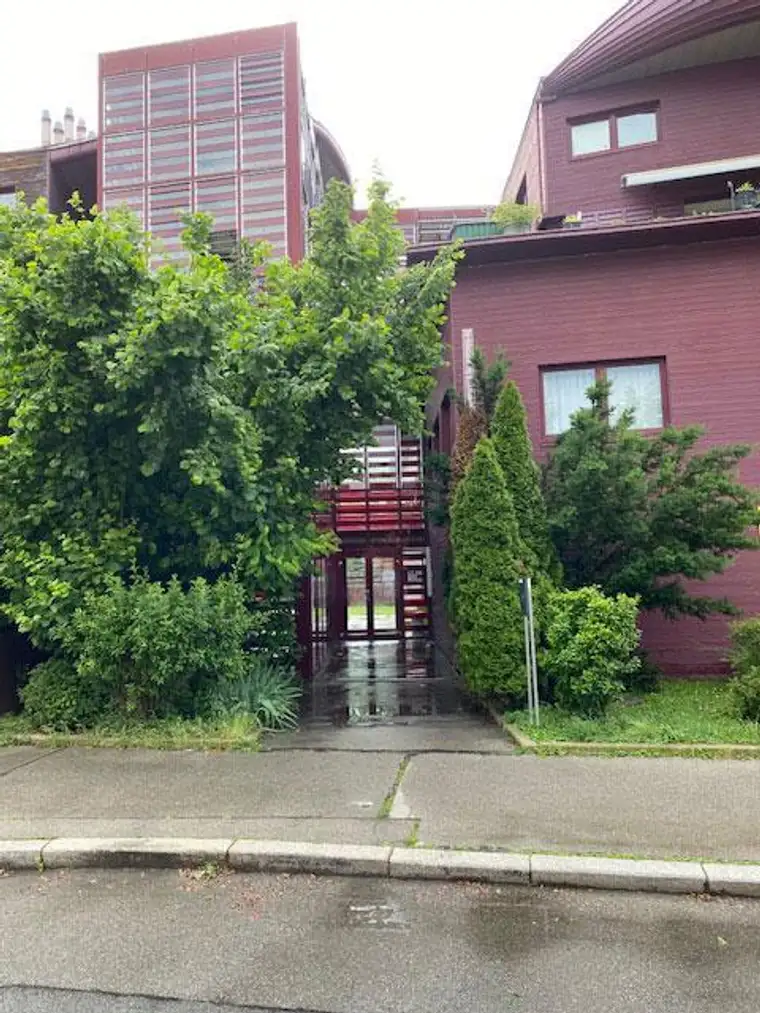 NEUER PREIS, NEU adaptierte 4 Zimmer Eigentumswohnung in 1210 Wien Leopoldauerstrasse / Viehtriftgasse 2 zu verkaufen
