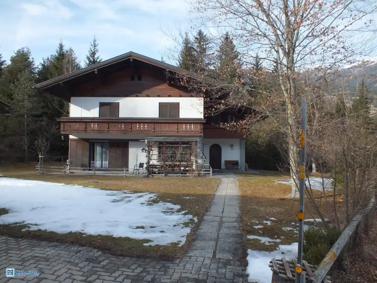 Gepflegtes Wohnhaus in idyllischer Waldrandlage mit großen Grundstück - Berg im Drautal nähe Greifenburg / Lienz - Weißensee