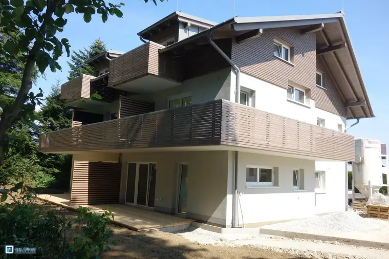 Exklusiver Neubau in Elixhausen! Moderne 2-Zimmer-Wohnung mit XL-Balkon