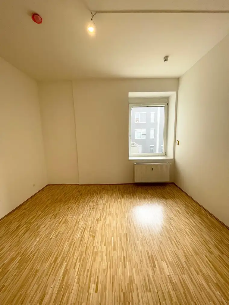 Zwei-Zimmer-Wohnung mit Balkon nähe Augarten! - Provisionsfrei!